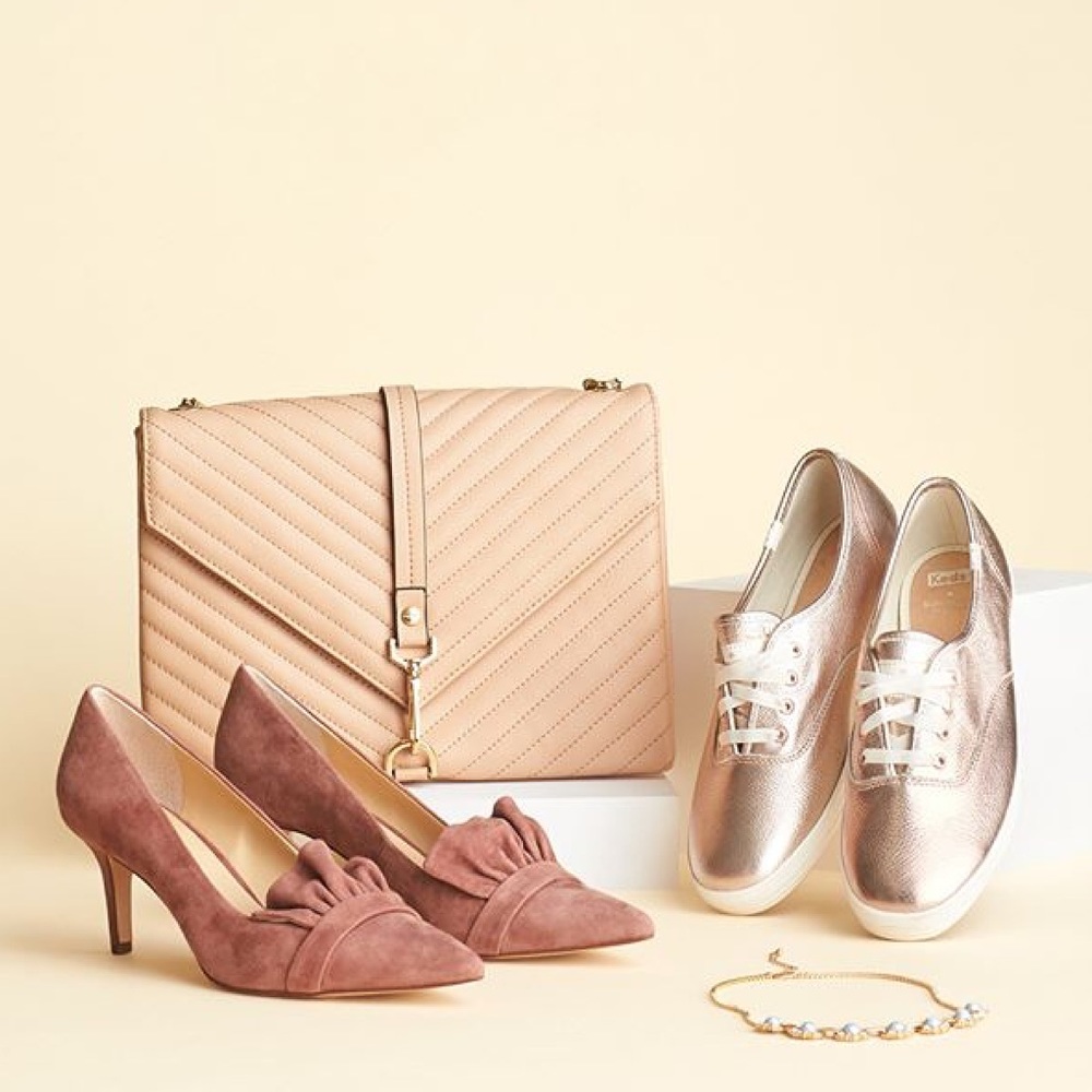 SHOES & ACCESSORY MYSTERY BOX